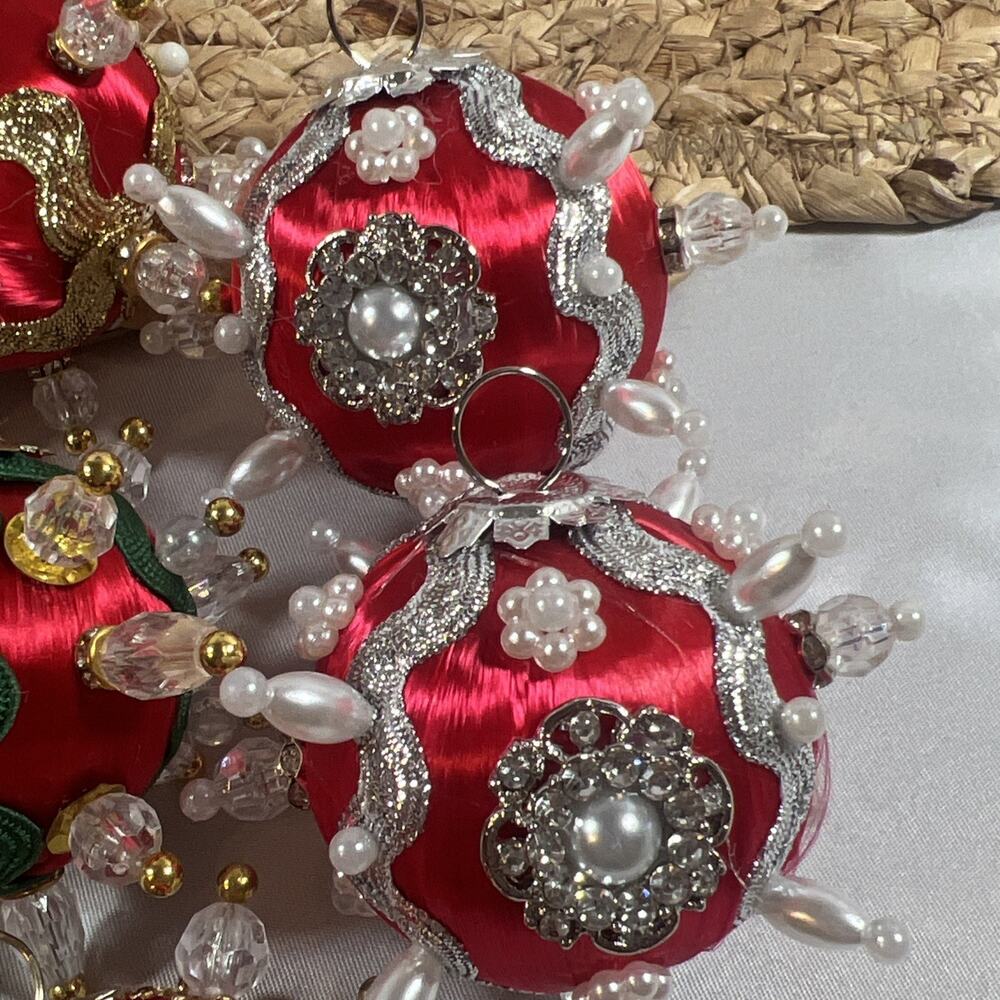 Lot 24 Small Glass & Push Pin Satin Ball Christmas Ornaments Vintage Handmade - Picture 7 of 15